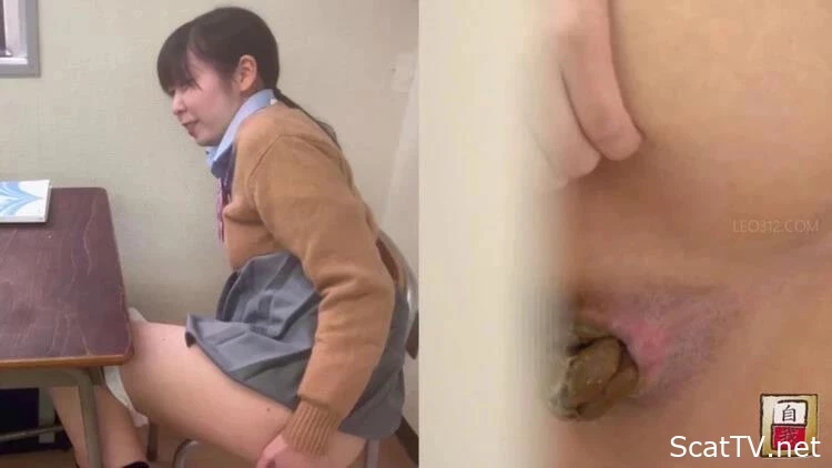 Girls taking a pooping selfie and trying not to get caught. A thrilling defecation experience P1 - Desperate Scat, Poop Video, Clyster Of Shit