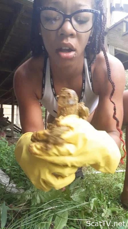 outside playing in poop and dildo. P1 - Ebony Ella - Shit In Pantyhose, Faeces, Pov Scat