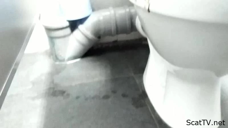 Diarhea and pee in WC - nastygirl - Black Ass, Manure, Hurry In Toilet