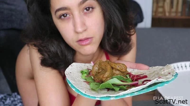 Special Lunch for My Lover - Elladearest - Toilet Defecation, Catdesire, Scat Voyeur