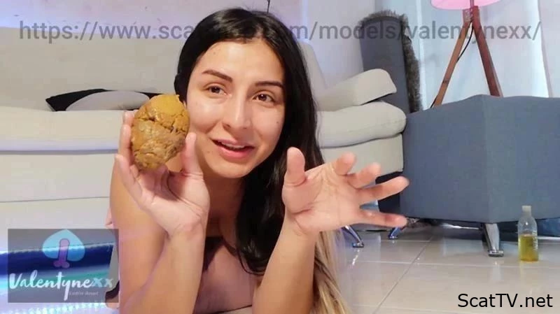 Smells good - Valentynexx - Shitting In Mouth, Freak Scat, Porn Scat