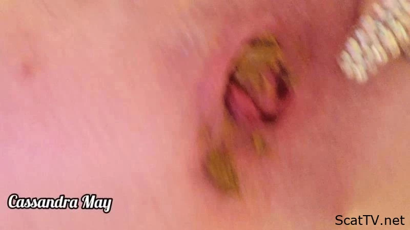 Bathtub Shit and Piss 14 ( Dirty Rosebud) - CassandraMay - Columbian Scat, Stinkier Scat, Instant Farting