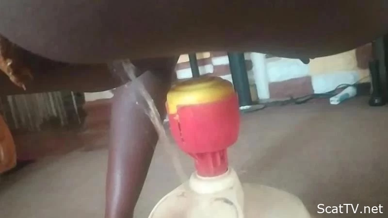 OMG! Shitting on my son's toy car - Pinky_Prada - Toilet slave, Shooting Poop, Ass Gape