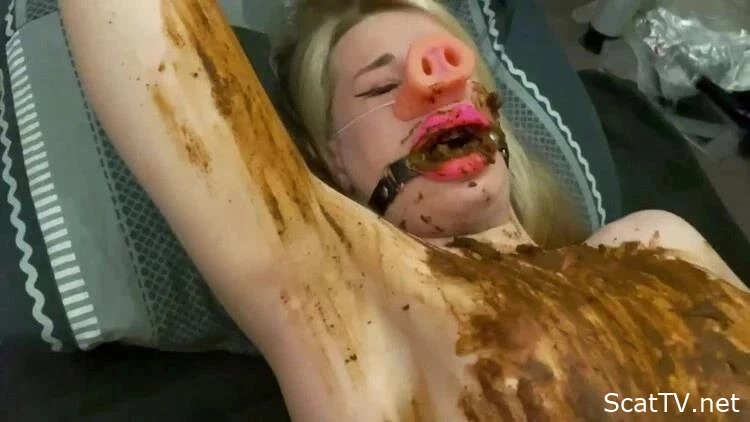 Eating Male Shit For The First Time - Maxxiescat - Covered With Shit, Dildo In Shit, Complete Ass Shit