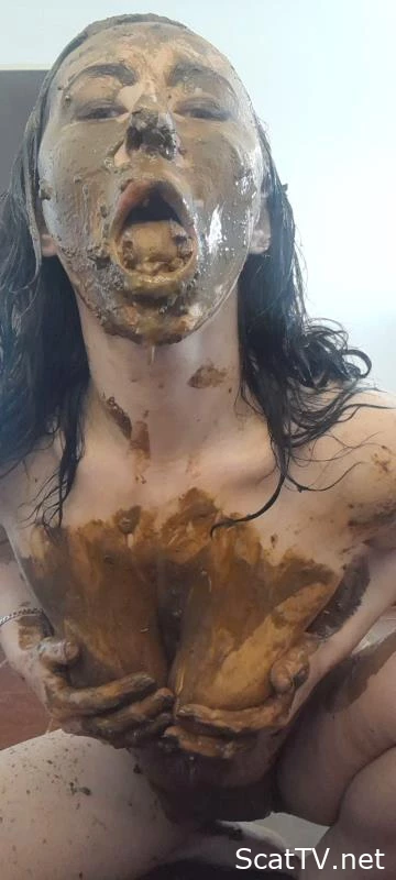 Dirty Scat Bottle Extreme Play - LiliXXXFetish - Scattered, Proud Scat, Roleplay With Shit