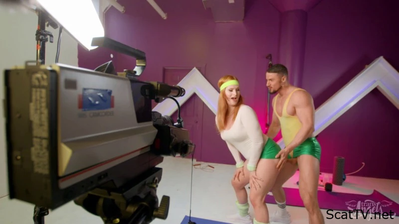 I pee on my dildo to get it wet and fuck my ass and pussy until I squirt - Paradise Jessie[ golden urination drop ] 2025/MPEG-4/704 MB/pee lips1111